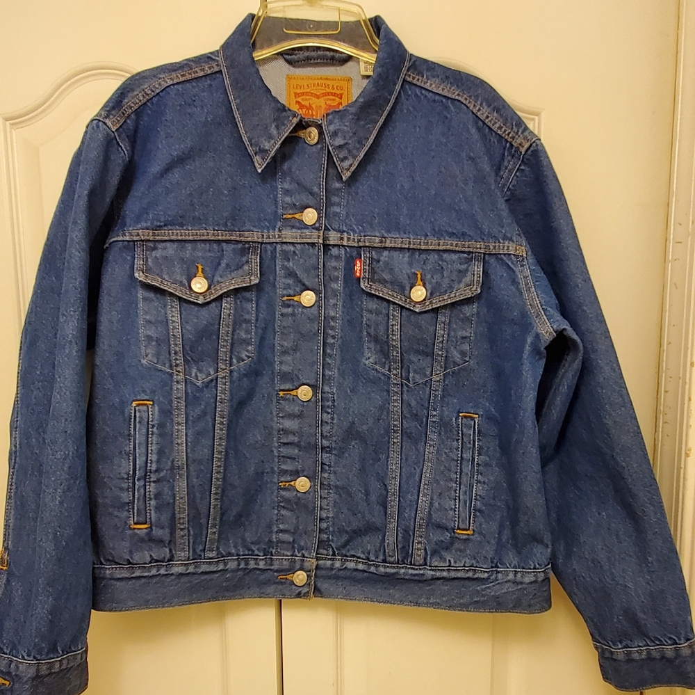 Levi's Women's Ex-boyfriend Trucker Jacket- Sz XL